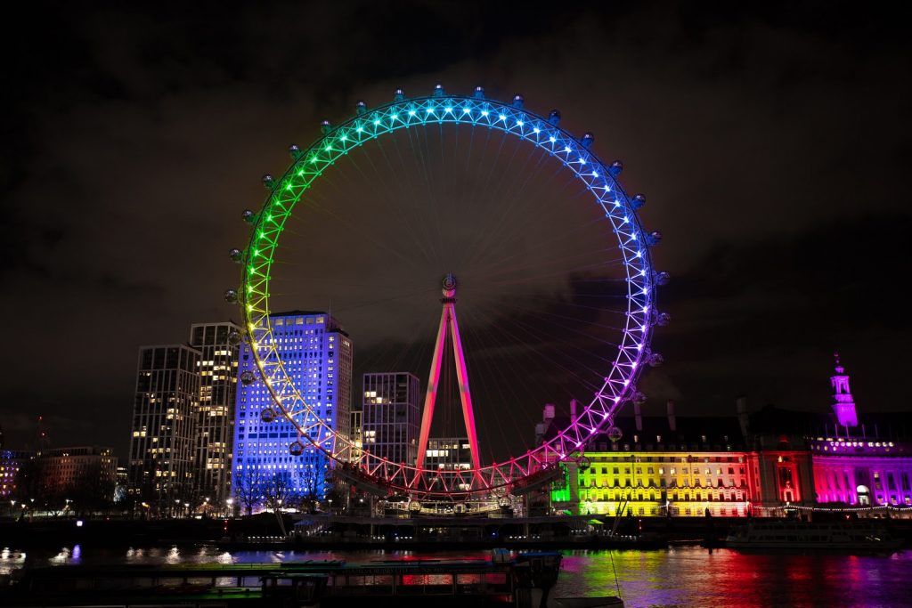 THE LONDON EYE HAS ARRANGED A COLOURFUL LIGHT SHOW TO IN 2021