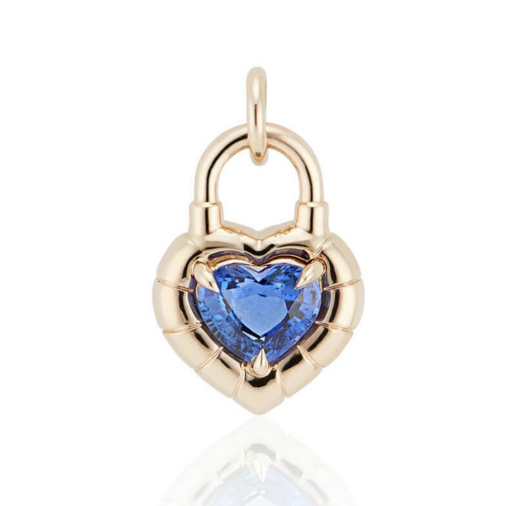 something-blue-jewellery-pieces-for-your-wedding-day-lindsey-scoggins